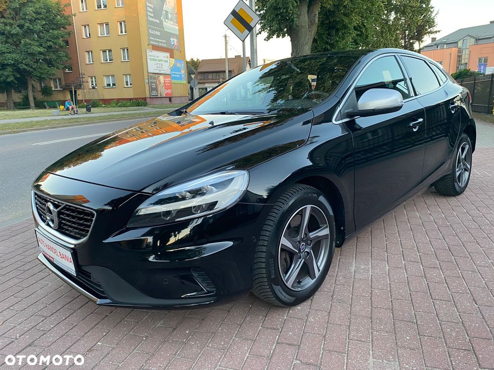 Volvo V40 D3 Geartronic RDesign - 22