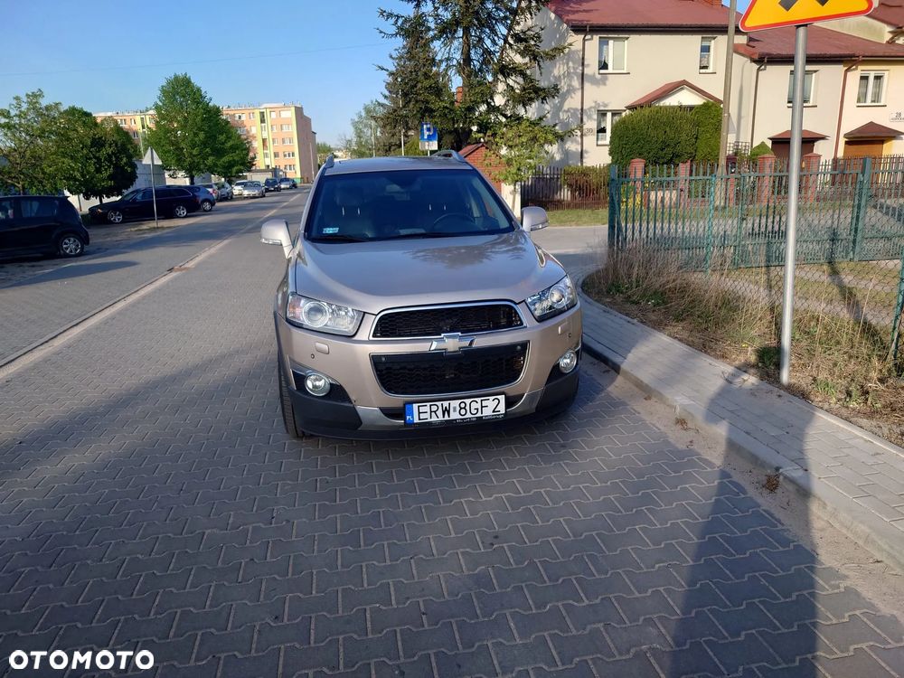 Chevrolet Captiva 2.2 D LTZ - 5