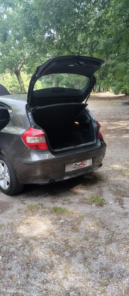 BMW 116 i Confort - 18