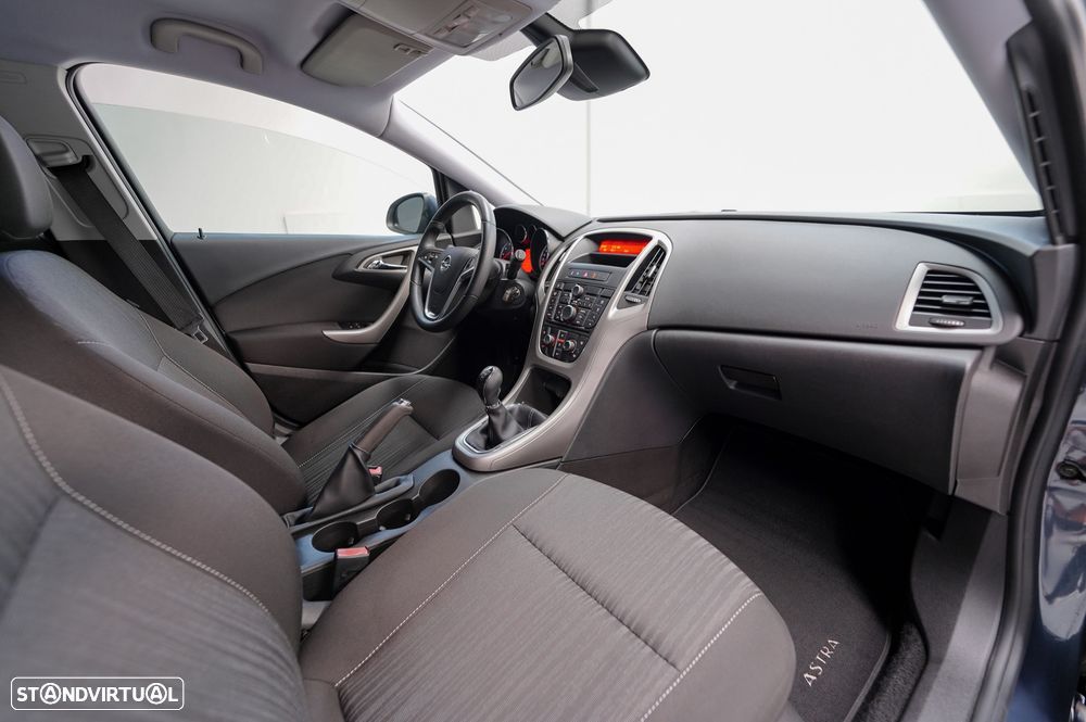 Opel Astra 1.4 Cosmo S/S - 10