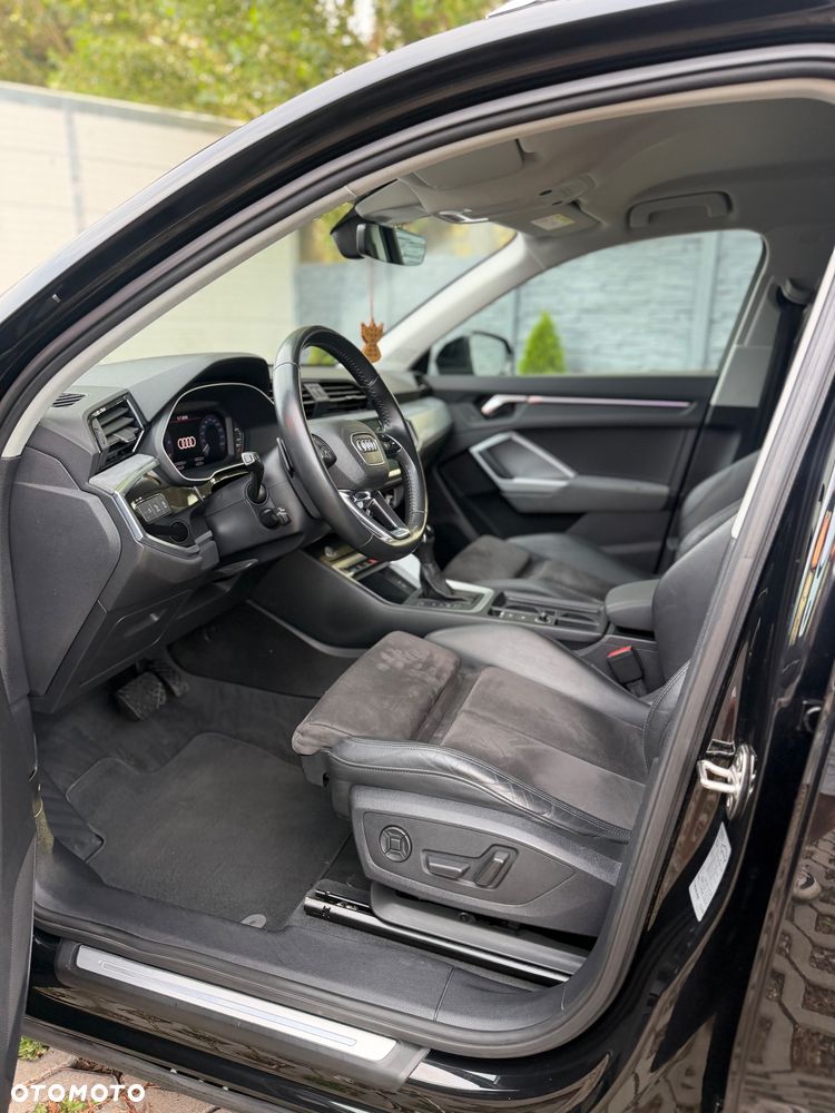 Audi Q3 2.0 TDI S tronic - 18