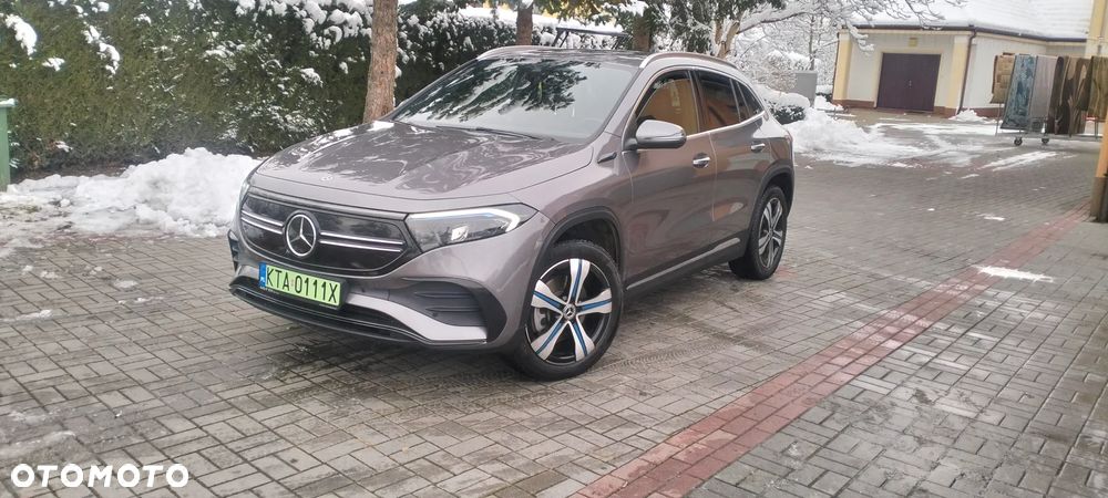Mercedes-Benz EQA 350 66.5kWh 4-Matic AMG Line - 1