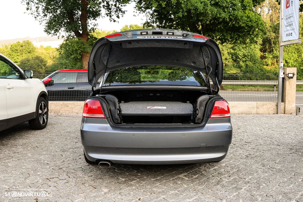 BMW 320 d Cabrio - 28