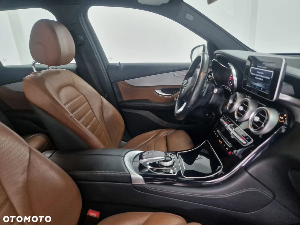 Mercedes-Benz GLC - 15