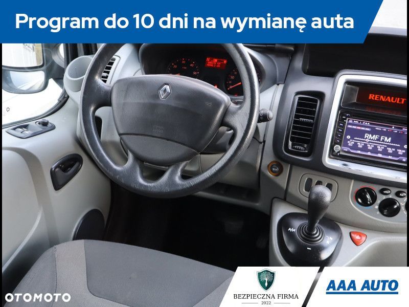 Renault trafic - 8