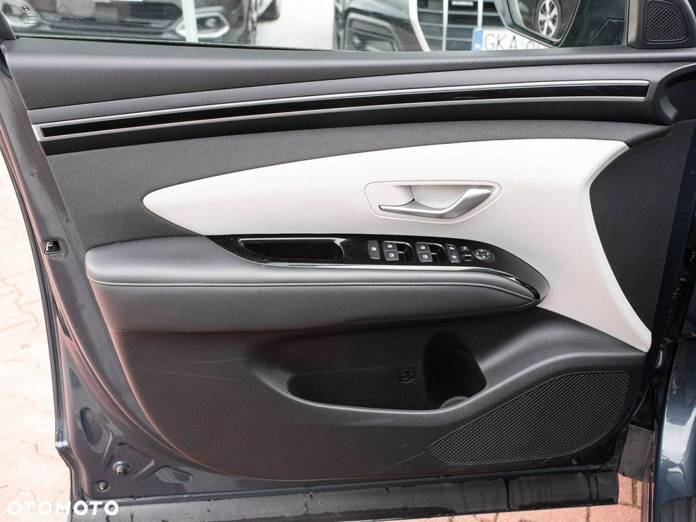 Hyundai Tucson - 10