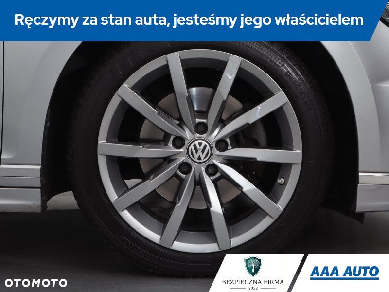 Volkswagen Passat Variant - 16