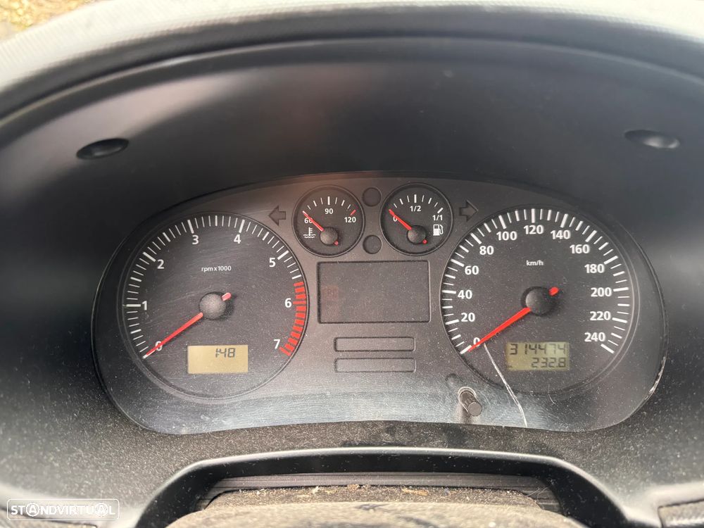 SEAT Leon 1.4 16V Signo - 8