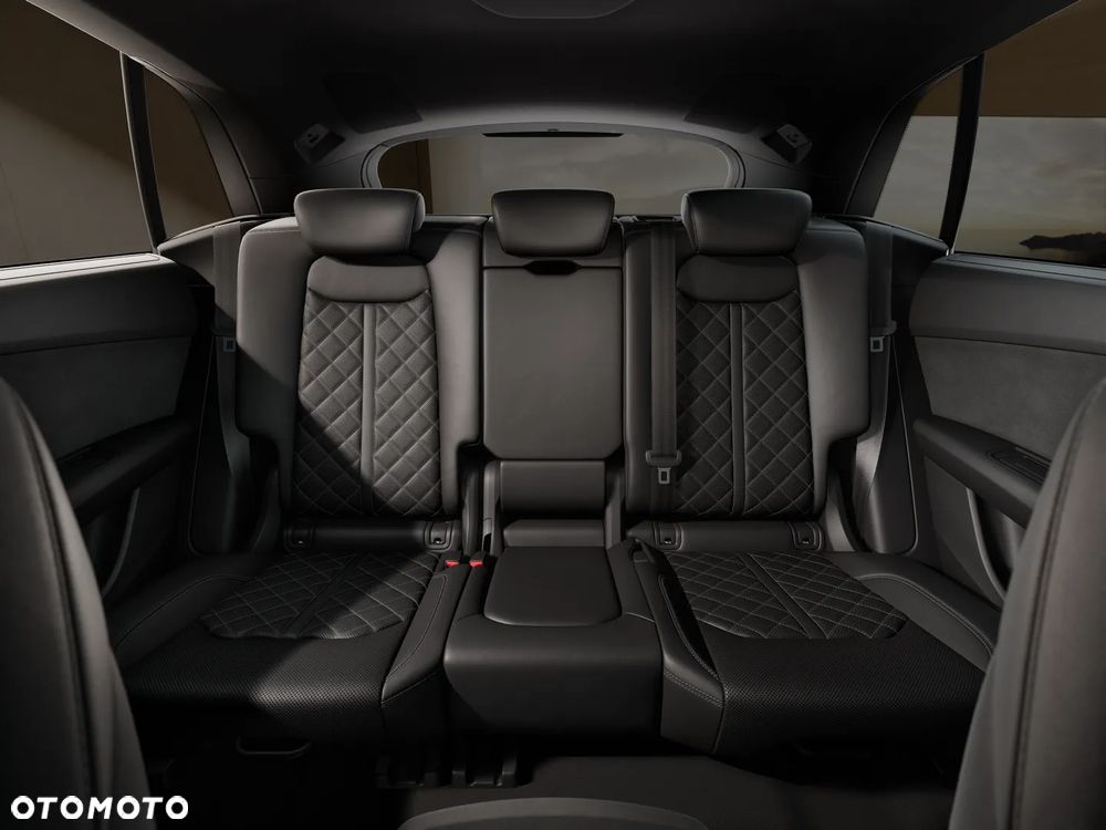 Audi Q8 TFSI e PHEV 360 kW Quattro Tiptronic - 11