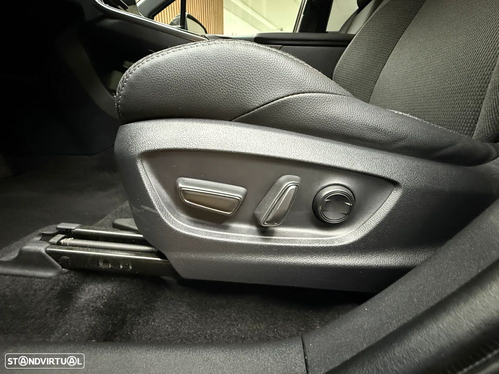 Toyota bZ4X 71,4 kWh Exclusive Limited - 30