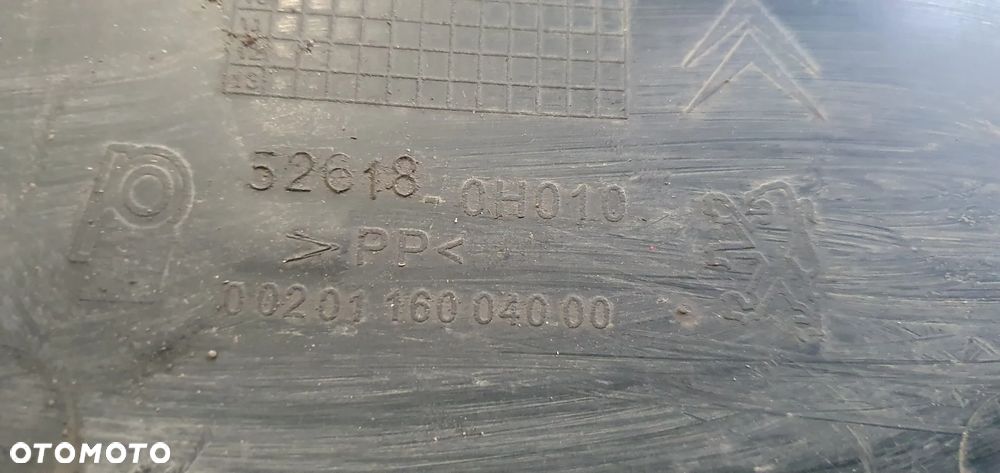 Osłona płyta pod zderzak przód Toyota Aygo 52618-0H010 - 7