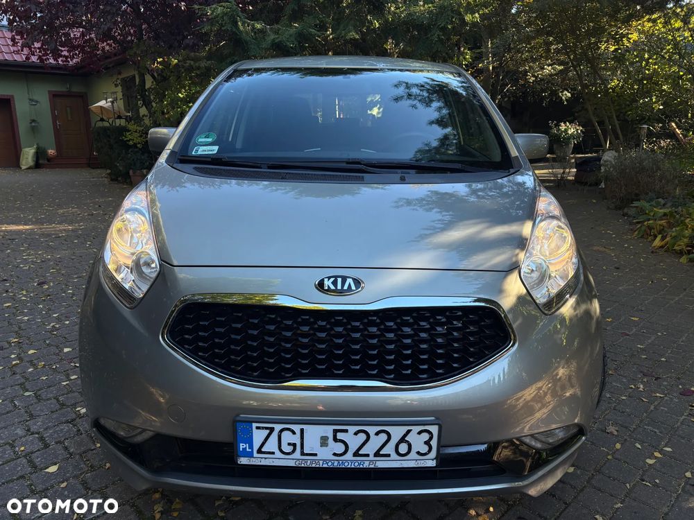 Kia Venga 2015 photo 5