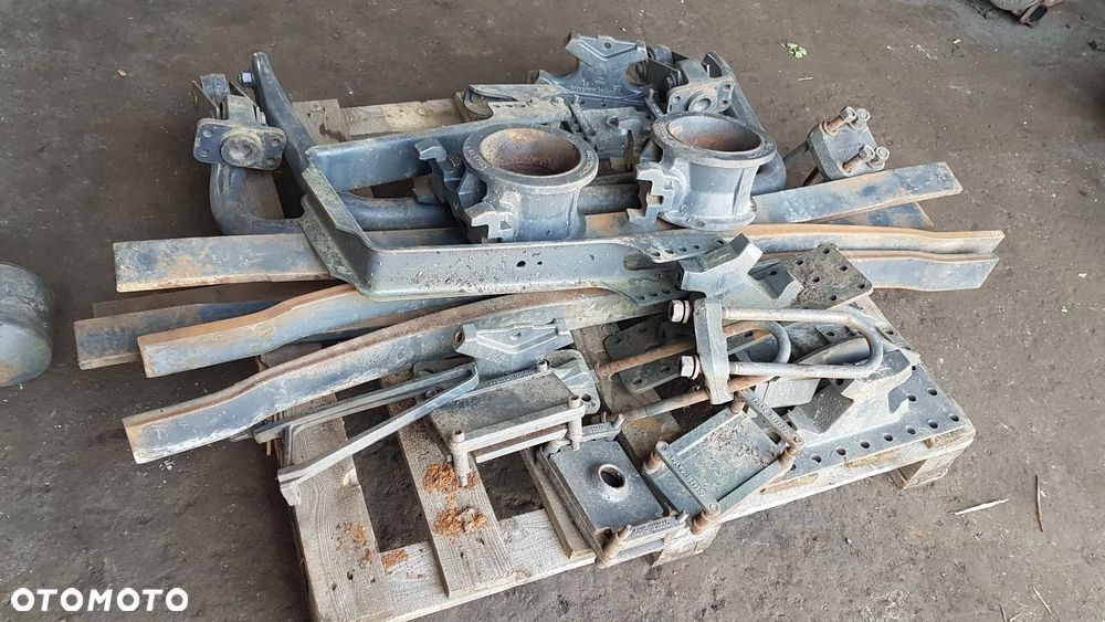 RESOR TYL VOLVO FH FM 6X4 8X4