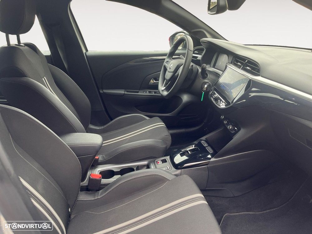 Opel Corsa 1.2 T GS - 15