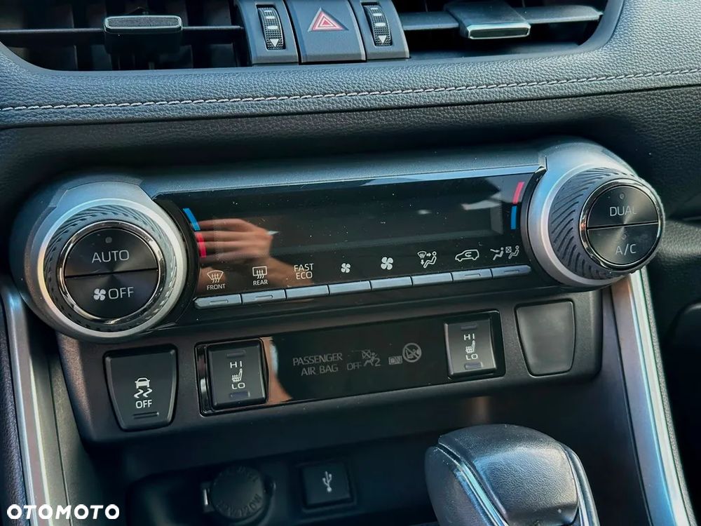 Toyota RAV4 2.5 Hybrid Comfort 4x2 - 22