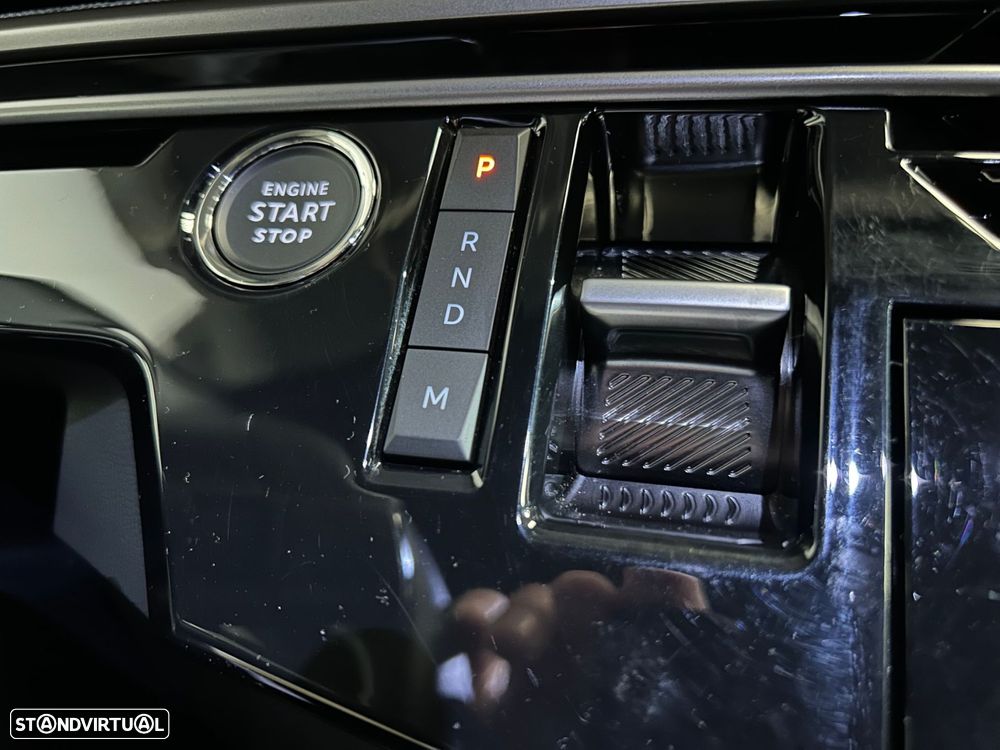 Peugeot 3008 1.2 Hybrid Allure e-DCS6 - 25