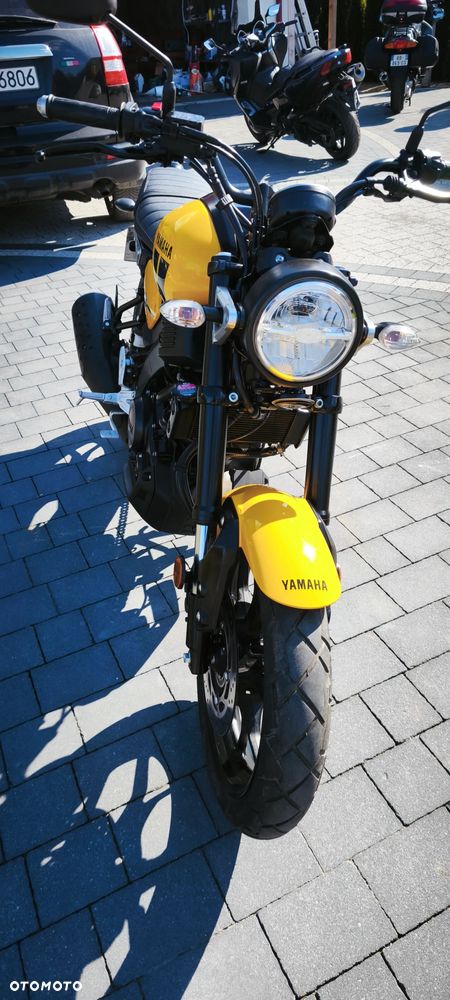Yamaha XSR - 4