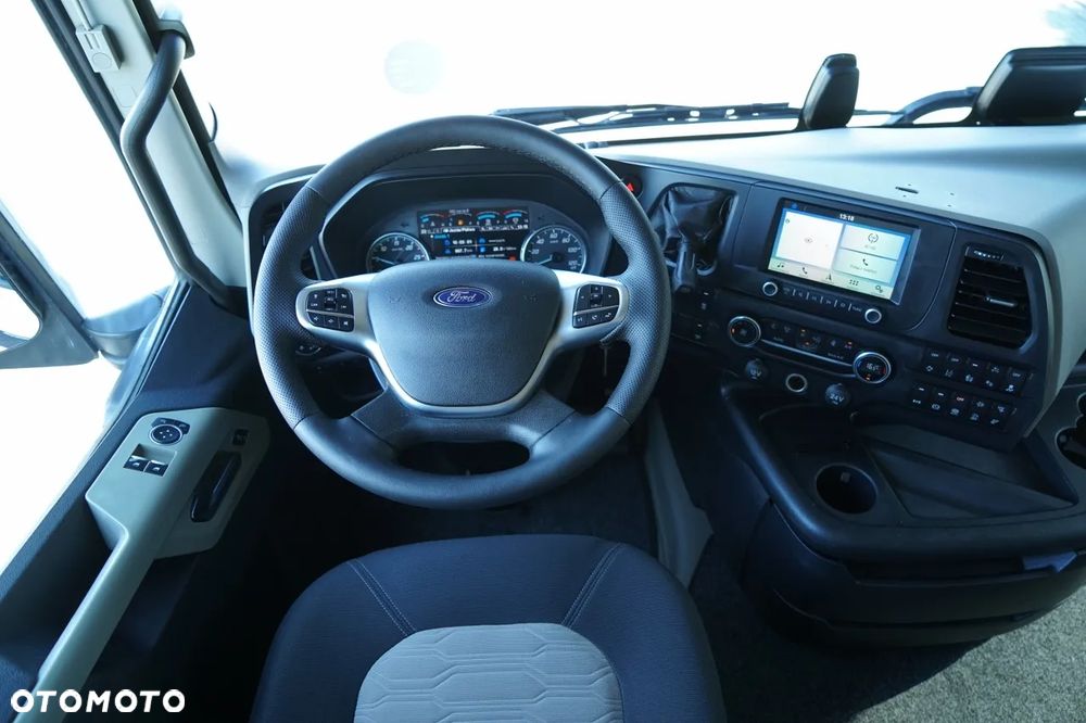 Ford F-MAX 500 / KLIMA POSTOJOWA /  EURO 6 - 29
