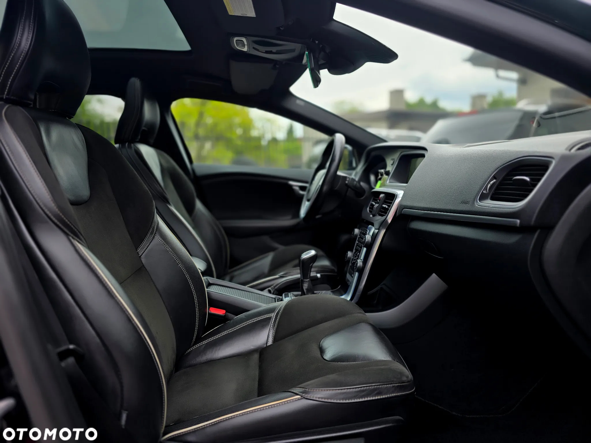 Volvo V40 D4 RDesign - 20