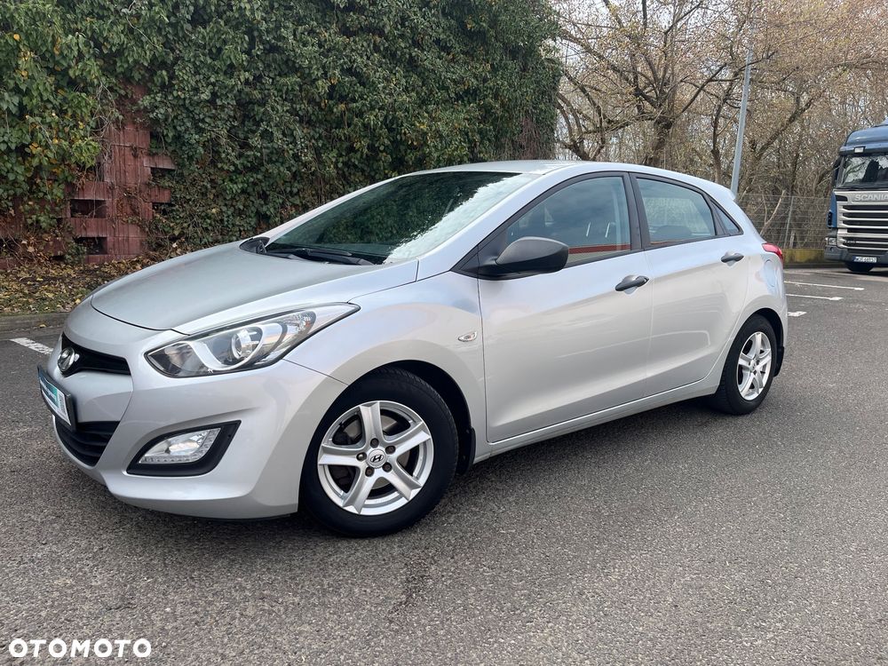 Hyundai i30 1.4 Classic + - 4