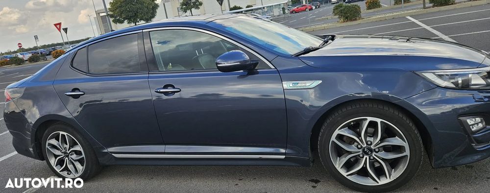 Kia Optima - 4