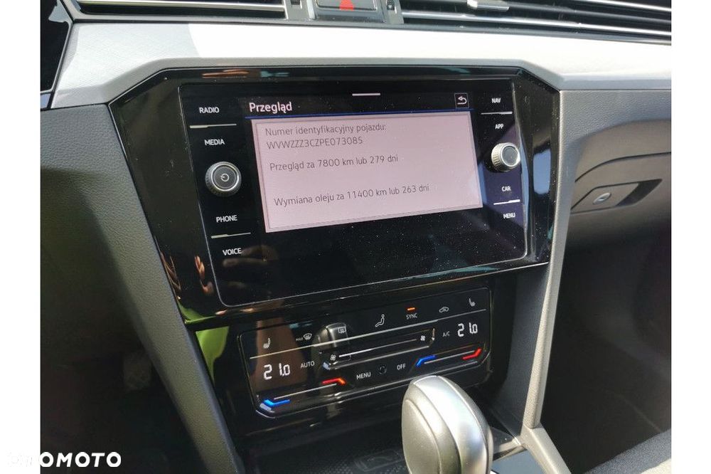 Volkswagen Passat Variant - 7