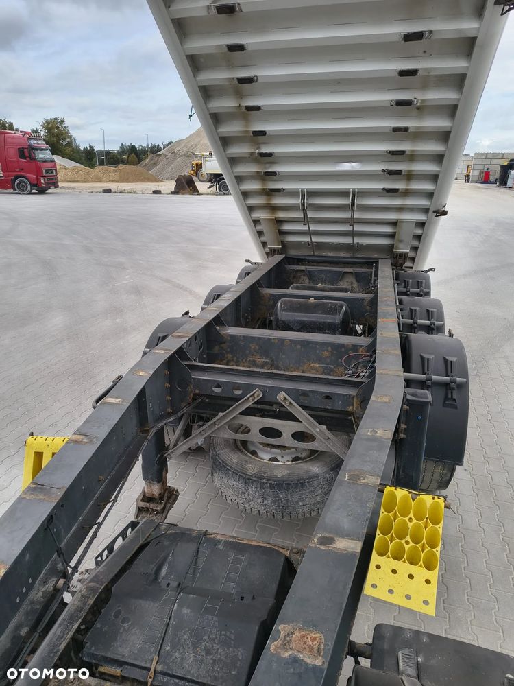 Schmitz Cargobull SKI24 - 8
