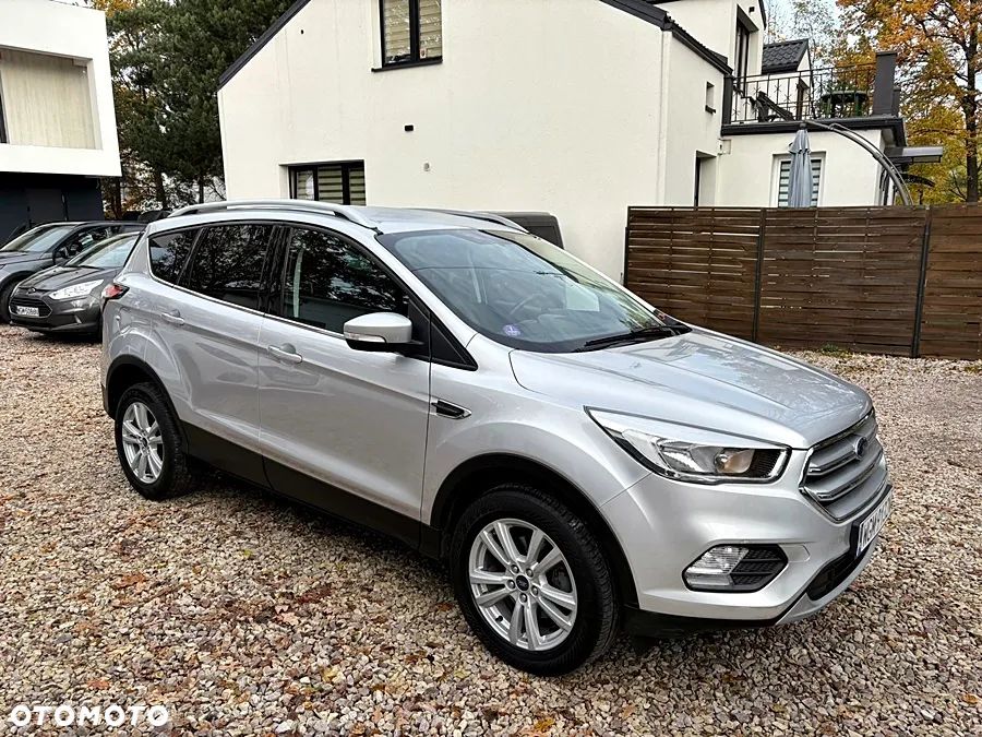 Ford Kuga 1.5 EcoBoost 2x4 Business Edition - 9