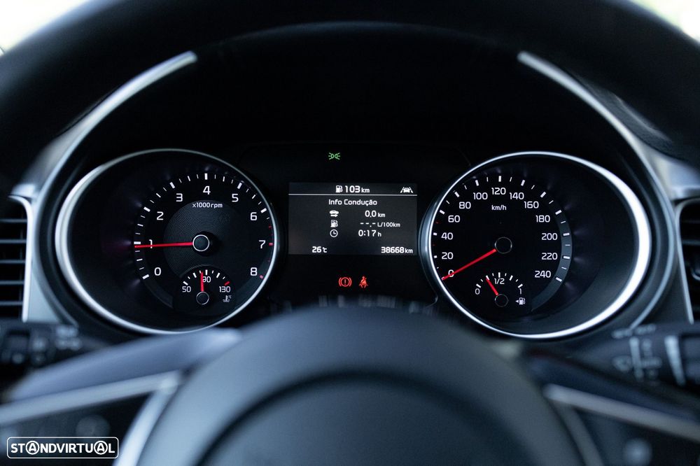 Kia XCeed 1.0 T-GDI Tech - 15