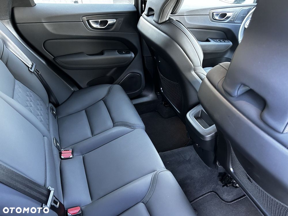 Volvo XC 60 - 16