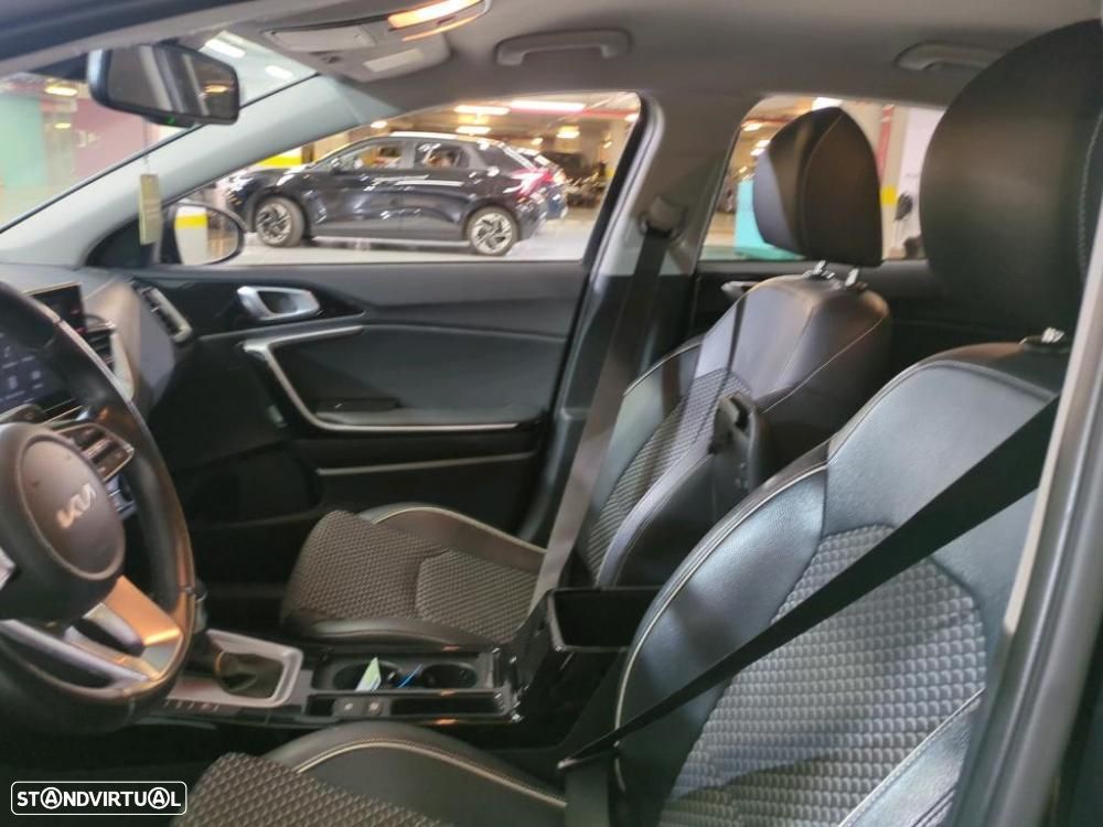 Kia XCeed - 8