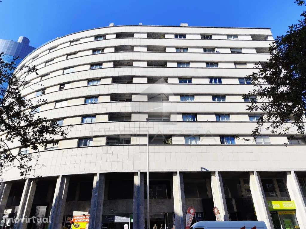 Loja comercial no centro da Maia - Grande imagem: 2/10