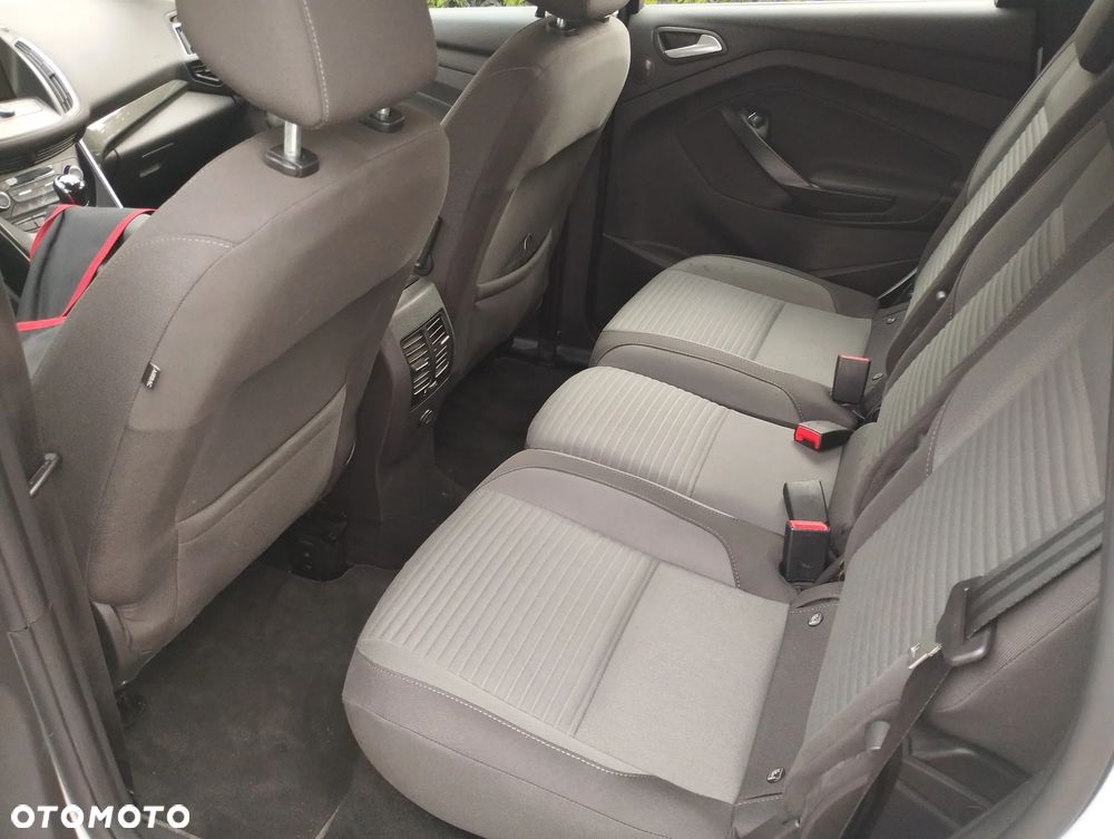 Ford C-MAX 2.0 TDCi Start-Stop-System Titanium - 18