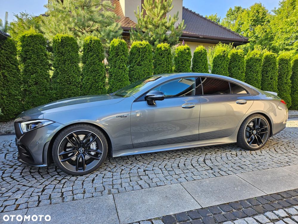 Mercedes-Benz CLS - 4