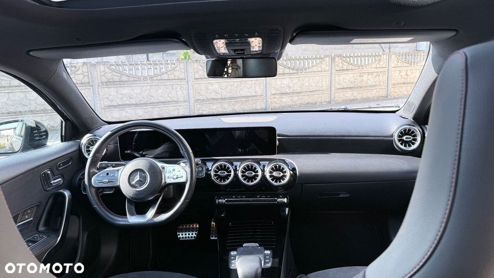 Mercedes-Benz Klasa A 180 d 7G-DCT AMG Line - 18