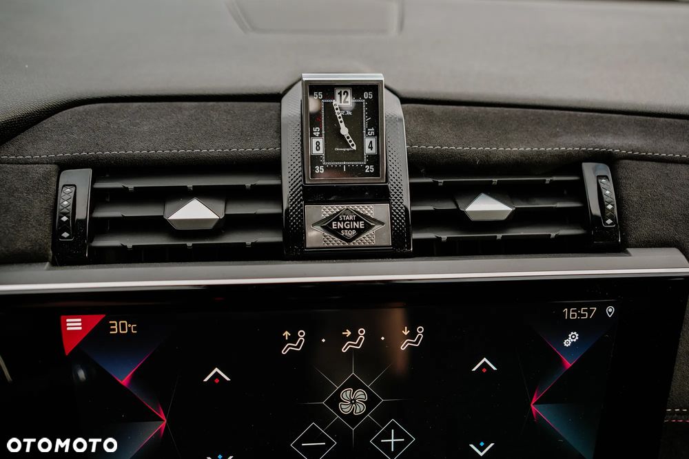 DS Automobiles DS 7 1.6 E-Tense Performance Line - 29