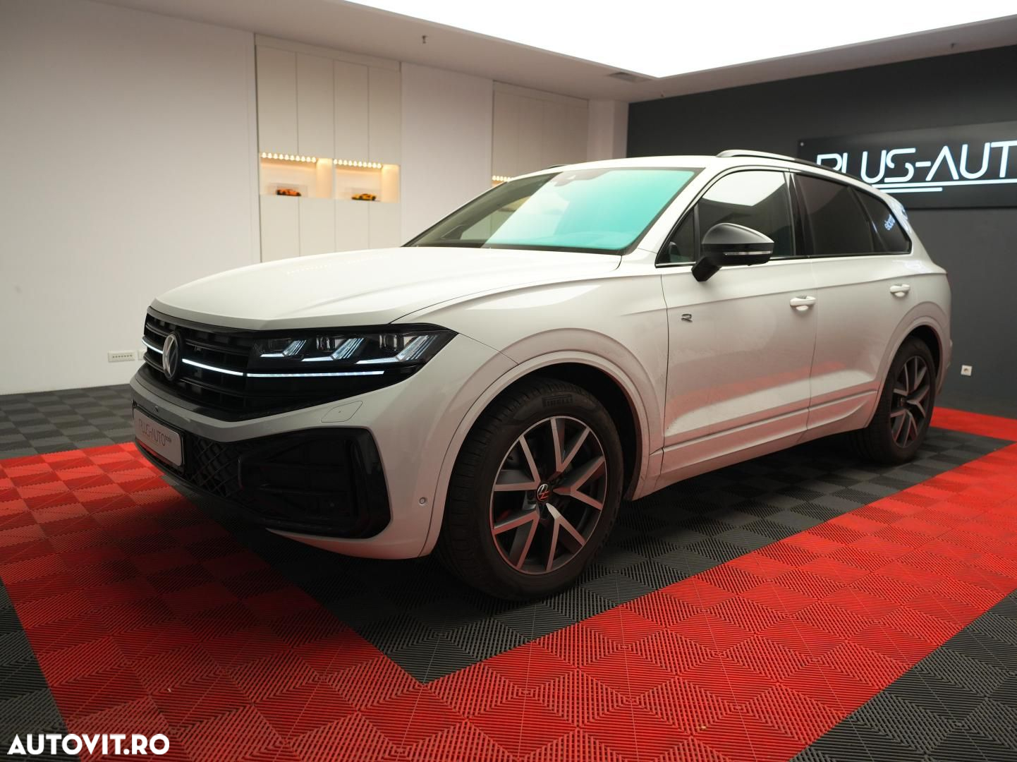 Volkswagen Touareg - 6