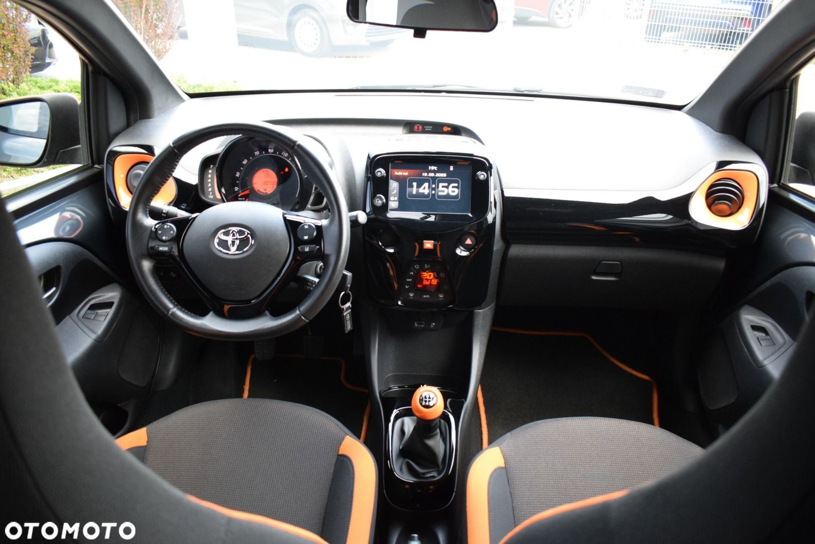 Toyota Aygo 1.0 VVT-i JBL Edition - 15