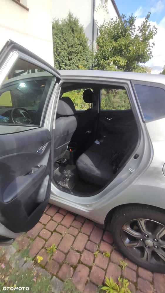 Hyundai ix20 1.6 BlueDrive Comfort - 10