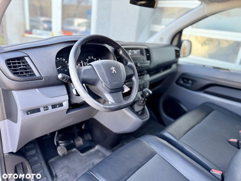 Peugeot Expert Plus - 7
