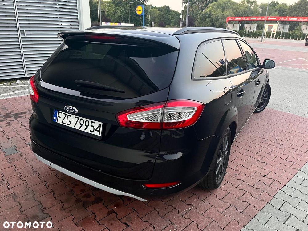 Ford Mondeo 2.0 TDCi Champions Edition - 8