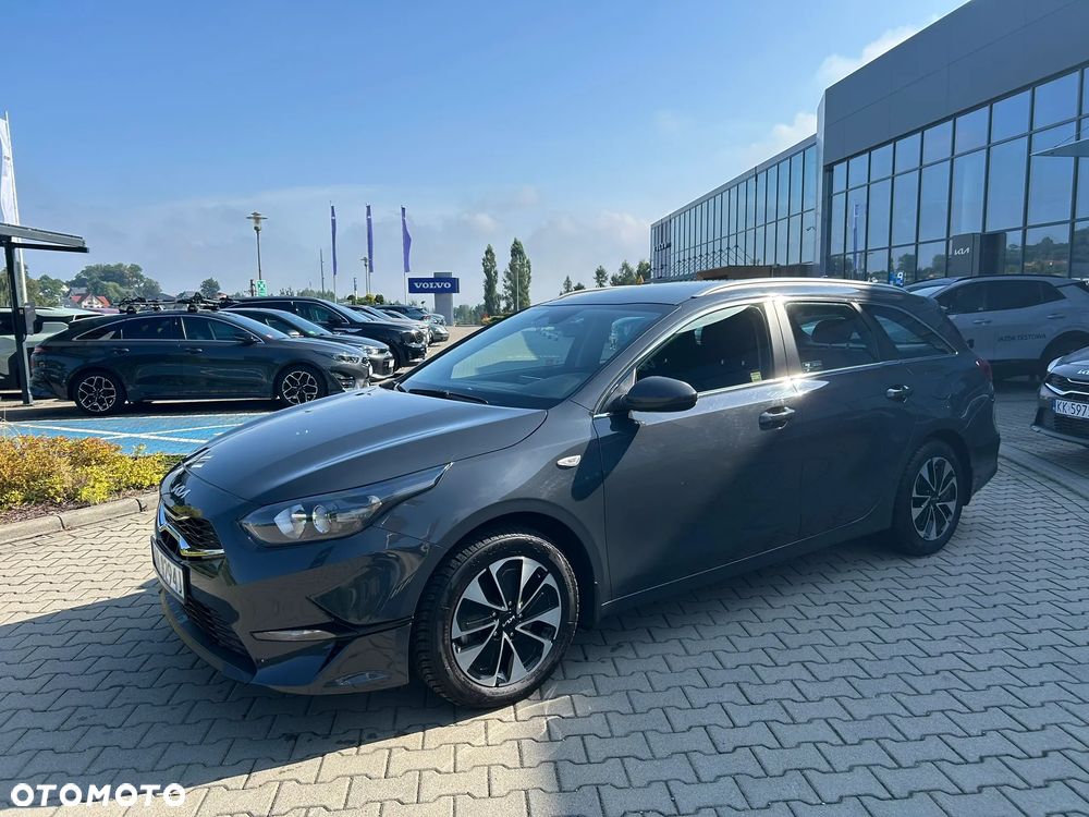 Kia Ceed 1.5 T-GDI M - 4