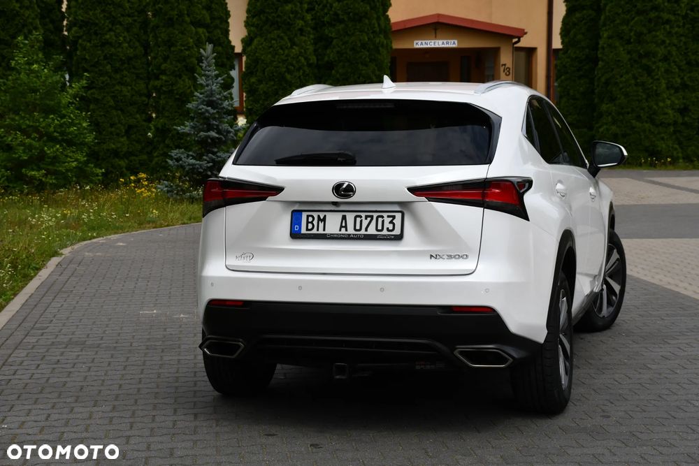 Lexus NX 300 Prestige AWD - 11