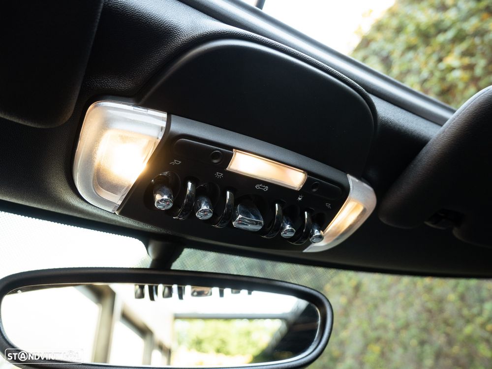 MINI Cabrio John Cooper Works Auto Desportiva - 47