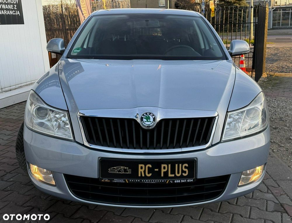 Skoda Octavia 1.4 Family - 9