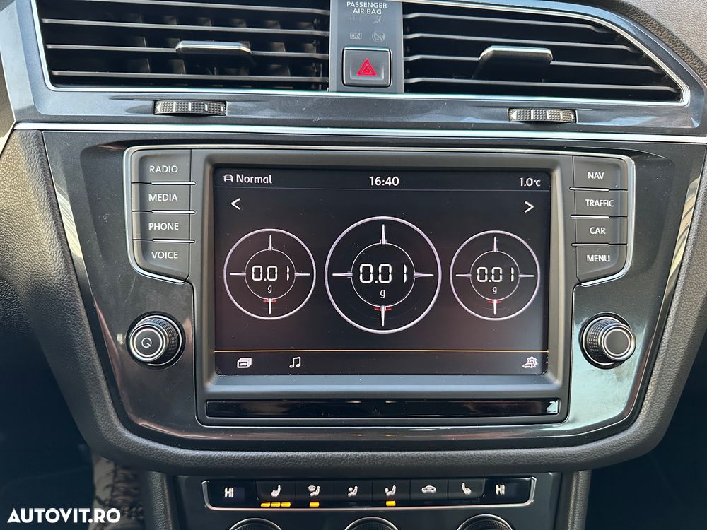 Volkswagen Tiguan 2.0 TDI SCR 4MOTION (BlueMotion Techn.) DSG Comfortline - 18