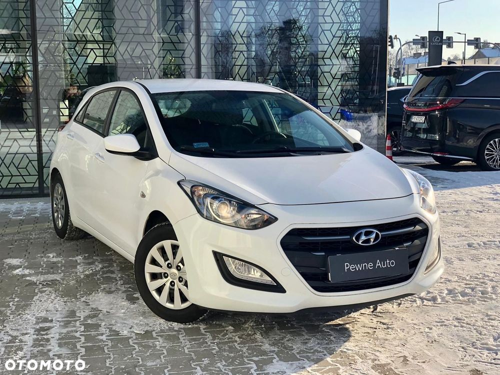 Hyundai i30 1.4 BlueDrive Base - 9