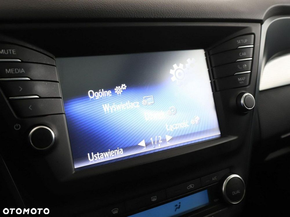 Toyota Avensis 2.0 D-4D Prestige - 23