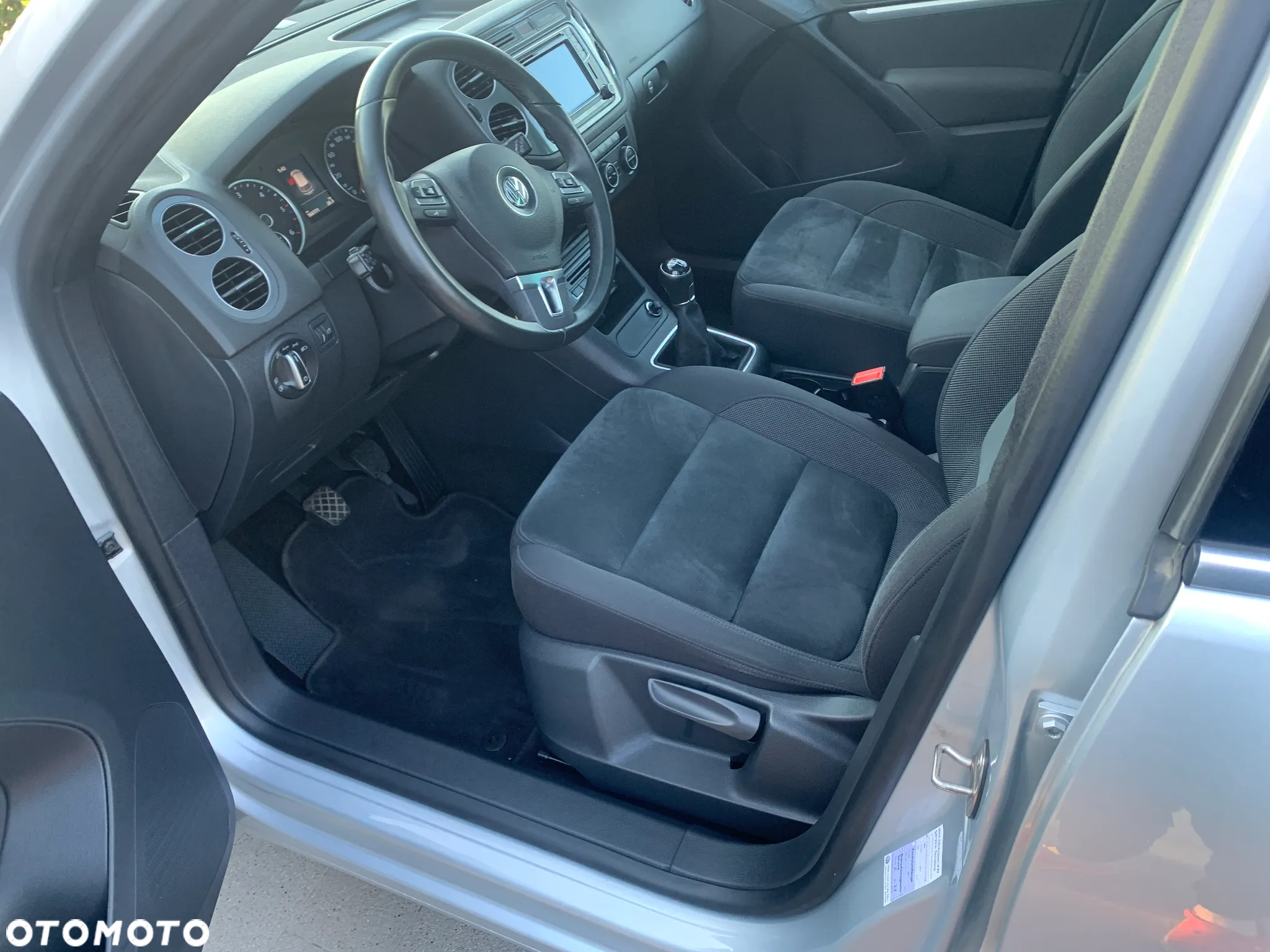 Volkswagen Tiguan 2.0 TDI SCR (BlueMotion Technology) Comfortline - 11