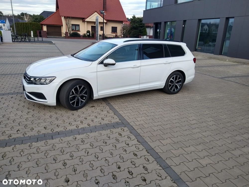 Volkswagen Passat - 3